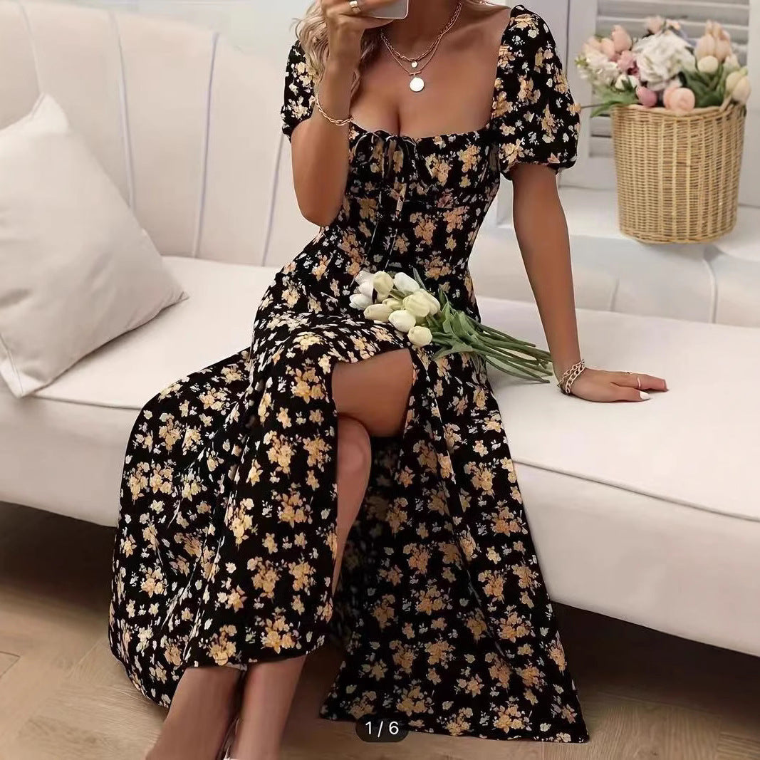 Robe d'été fleurie à lacets et fente - Élégance plage