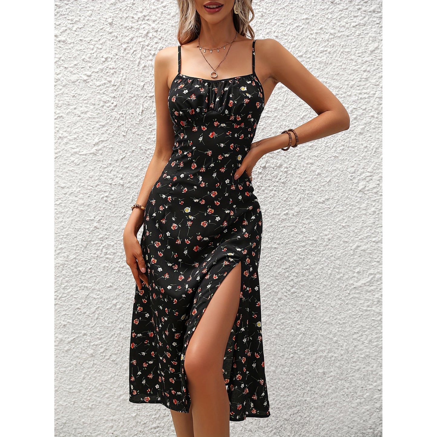 Robe longue sexy à bretelles imprimée pois - fendue pour l'été