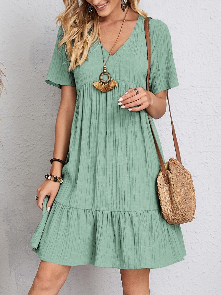 Robe légère à encolure V, manches courtes et volants