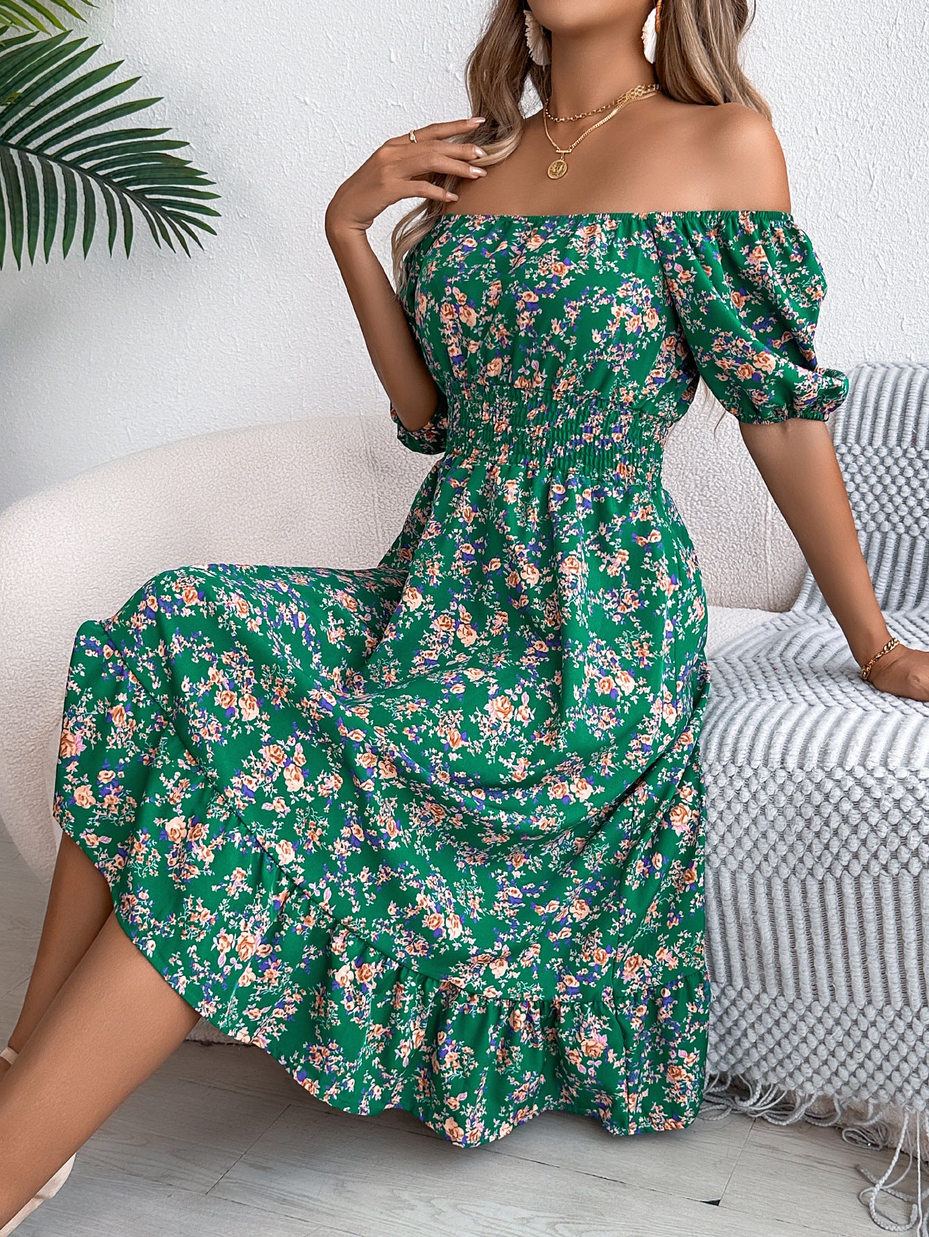 Robe d'été à col carré et volants – Imprimé floral