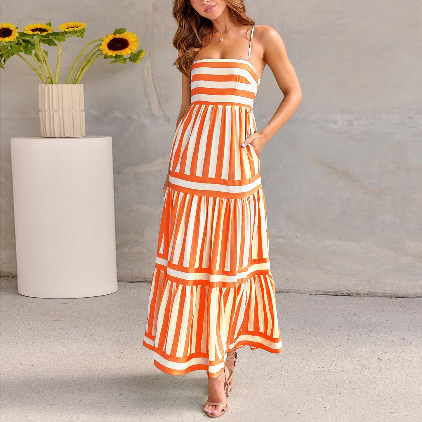 Robe longue à bretelles imprimée rayures - Encolure carrée et dos nu avec poches