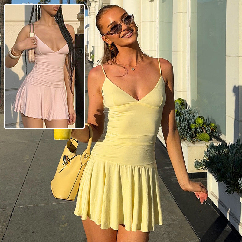Mini-robe sexy à bretelles - Inspirée Y2K avec volants et coupe slim
